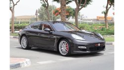 Porsche Panamera Turbo GCC ( CARBON FIBER)FULL SERVICE HISTORY ORGINAL PAINT VERY CLEAN