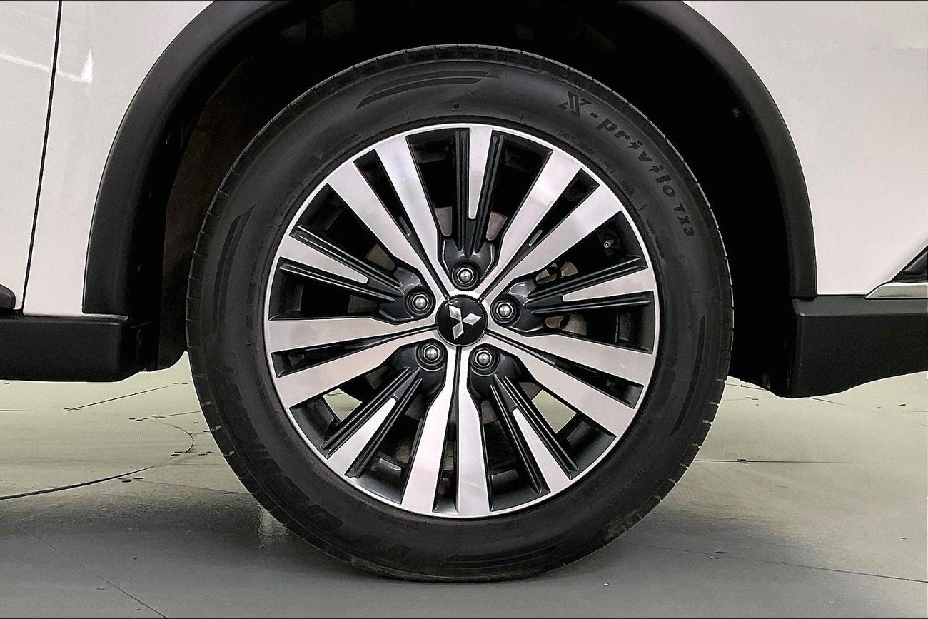 BMW X1 sDrive 20i M Sport | 1 year free warranty | 0 Down Payment