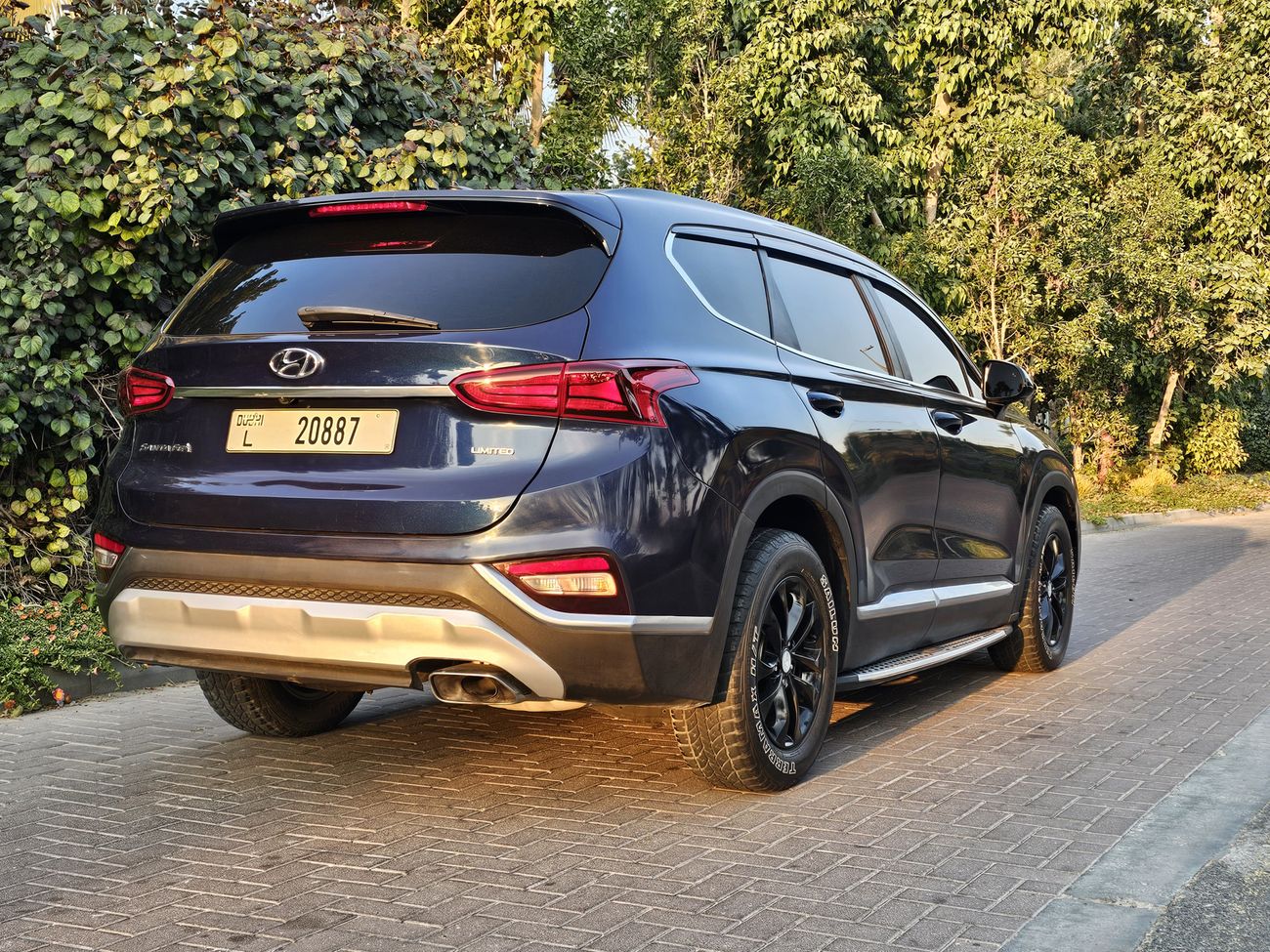 هيونداي سانتا في // 0% DP // Monthly 1150 AED // Dubai Registered // Perfect Condition