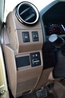 Toyota Land Cruiser Pick Up 79 SDLX V6 4.0L Petrol 4WD Automatic