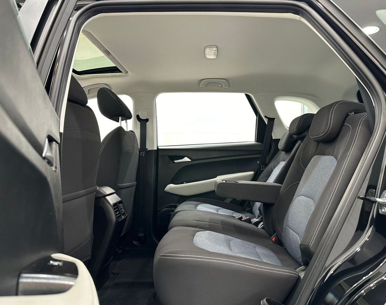 شيفروليه كابتيفا 2023 Chevrolet Captiva Premier 7 Seater, August 2025 Chevrolet Warranty, Full Chevrolet Service Hist