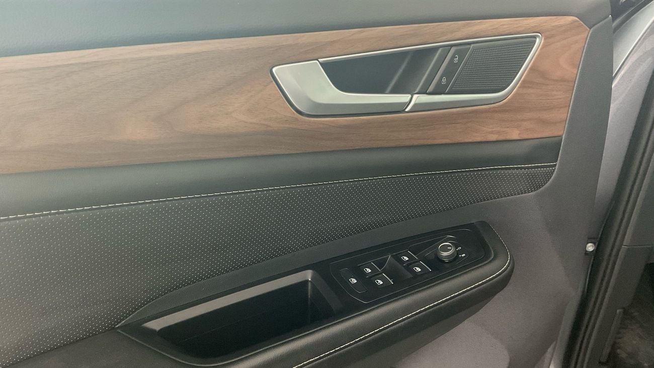 Volkswagen Teramont Trendline 2.0L Trendline | Guaranteed Warranty | 0 Down Payment