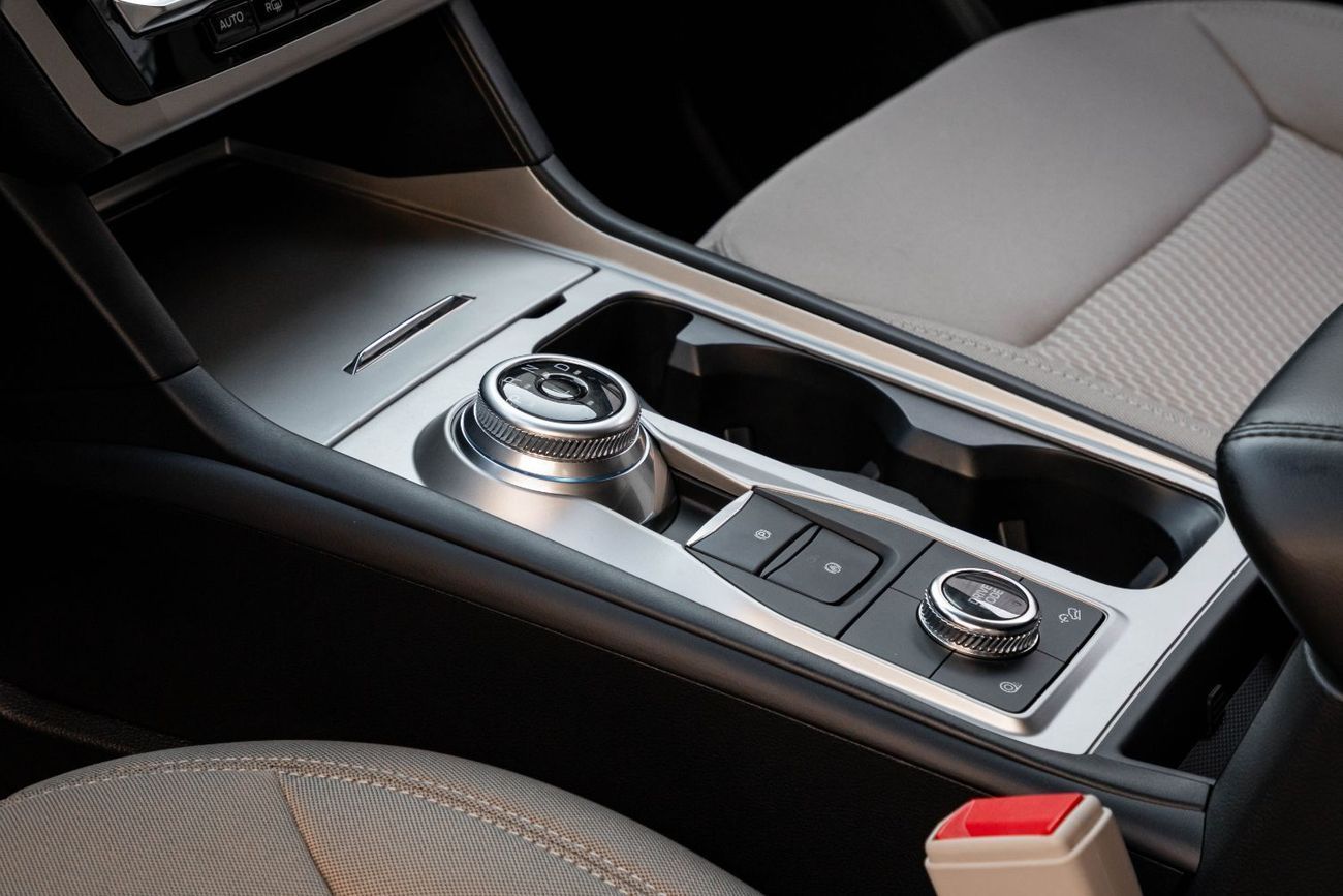 Ford Explorer Explorer | 2,742 P.M | 0% Downpayment | FORD WARRANTY / SERVICE