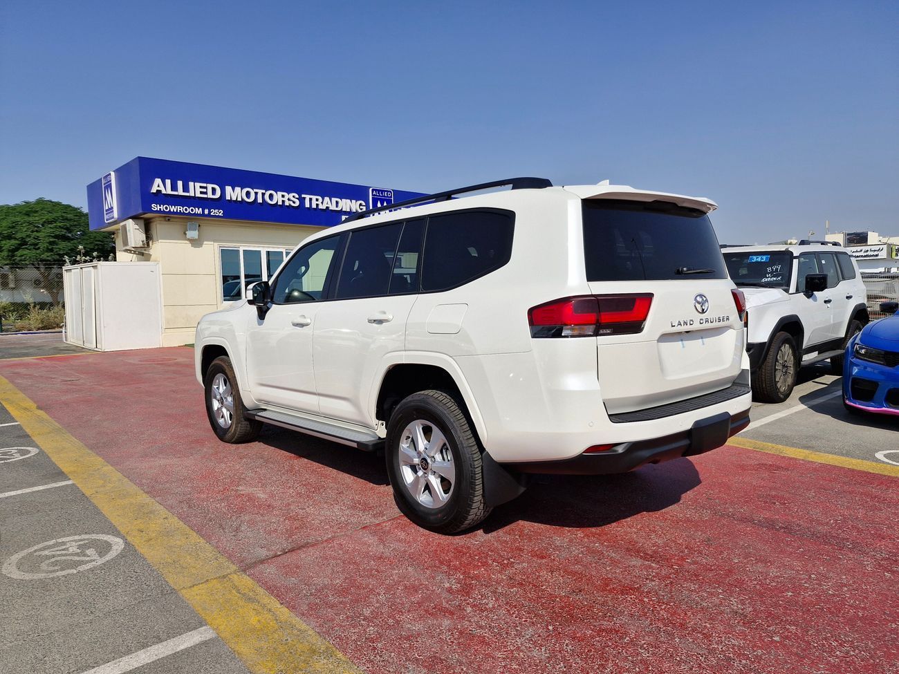 Toyota Land Cruiser 300 GXL RHD 2024 DIESEL 3.3L V6 TWIN TURBO 7-Seats 4X4 0KM