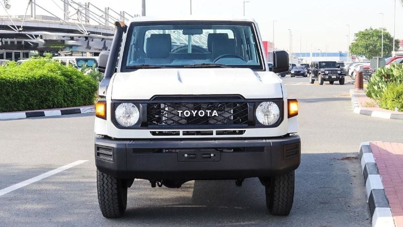 Toyota Land Cruiser Pick Up LC79 4.2L Diesel 6-Cylinder 2025YM [Open Destination]