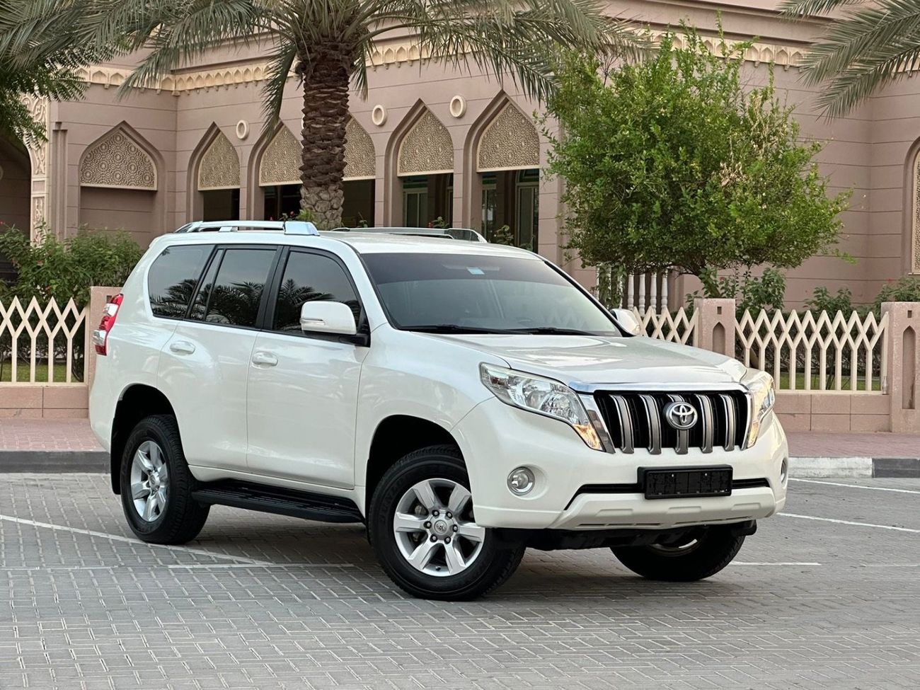 Toyota Prado TXL 2.8L DIESEL AUTOMATIC PERFECT CONDITION