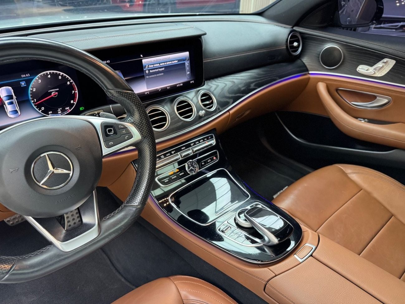 مرسيدس بنز E300 