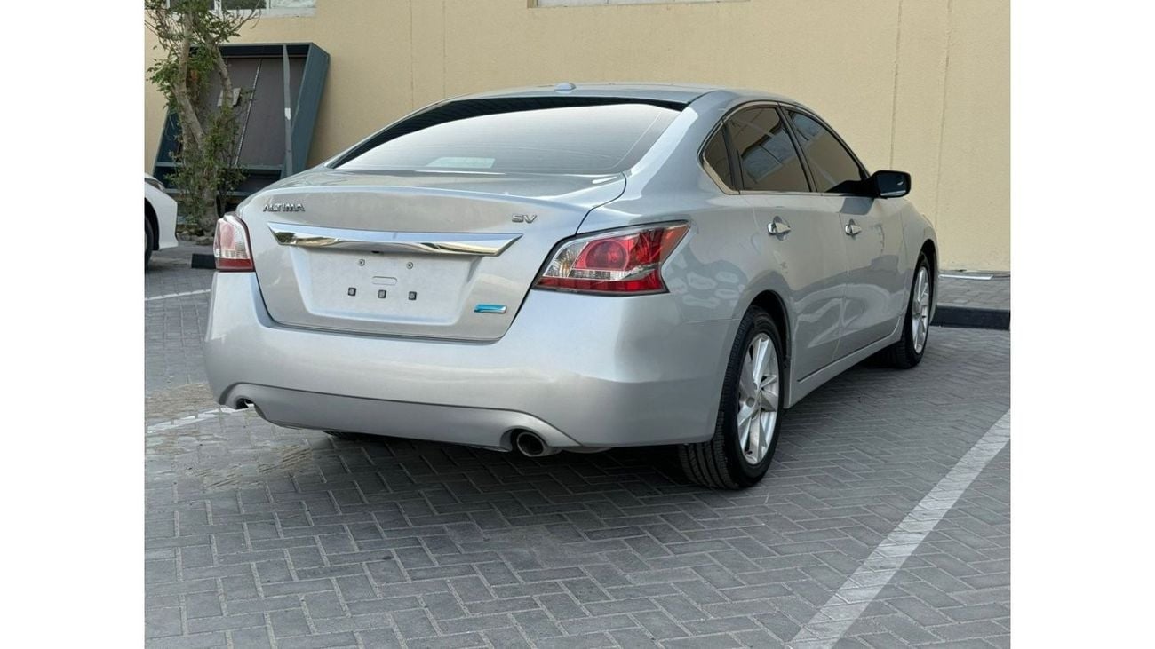 نيسان ألتيما SV