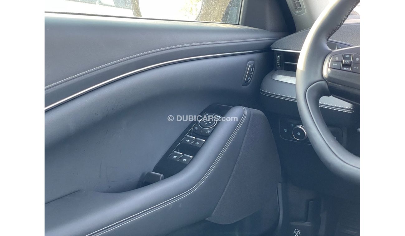 Ford Mustang MUSHTANG MACH-E RWD 2022