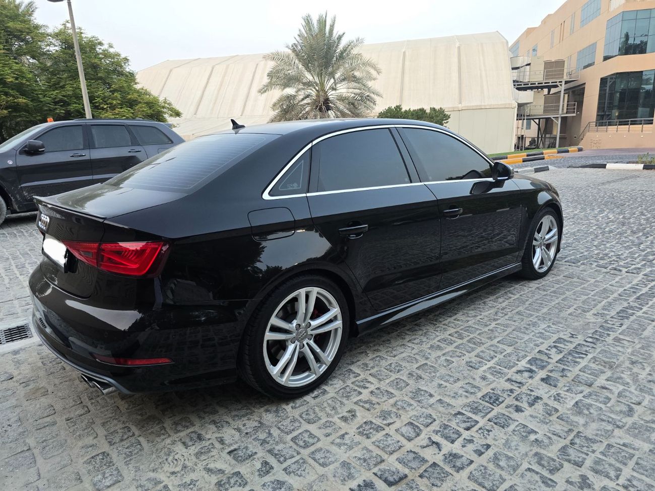 Audi S3 TFSI quattro 2.0L