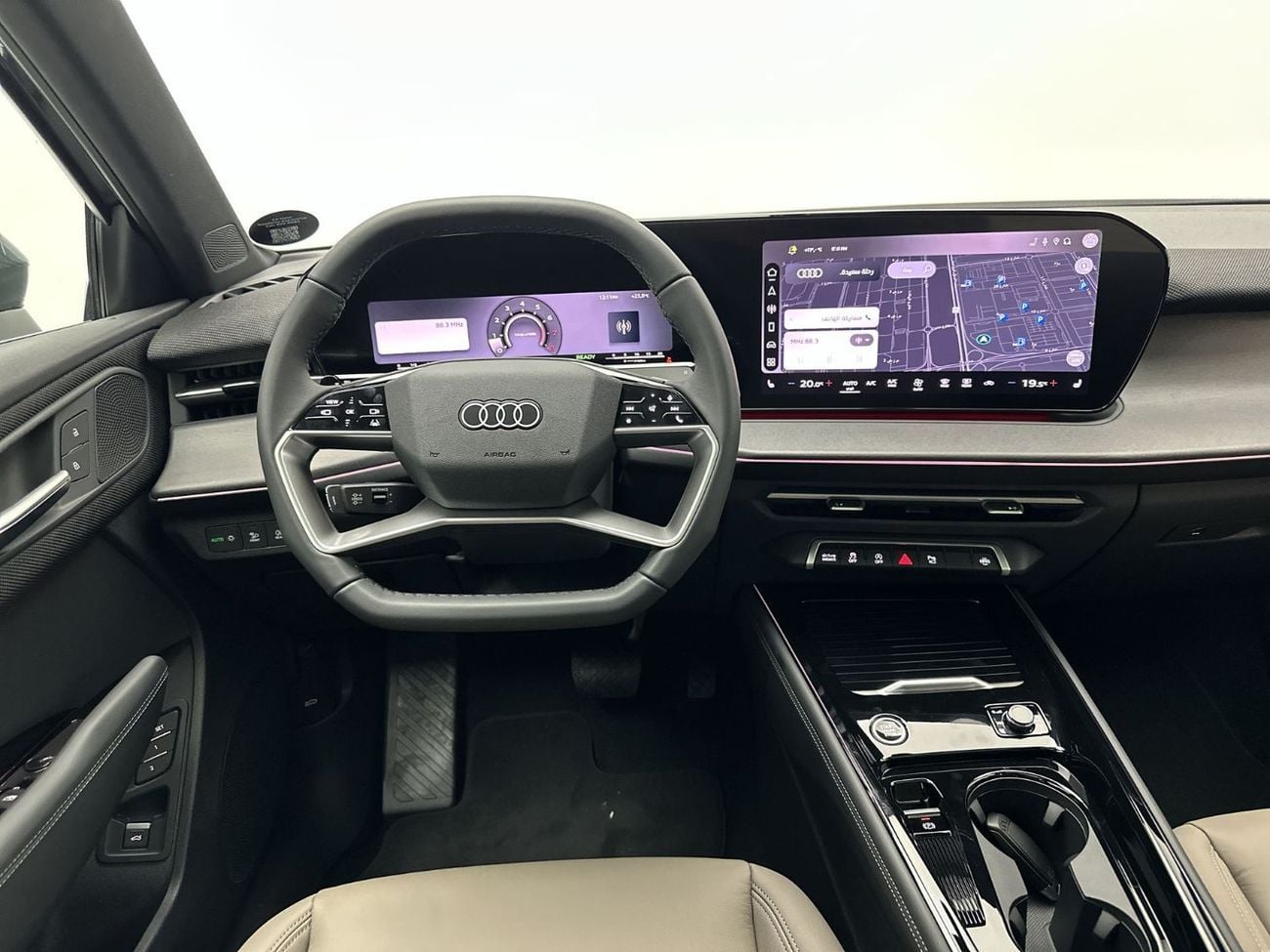 أودي Q3 SUV TFSI quattro 204hp Premium Edition (Ref# 26686)