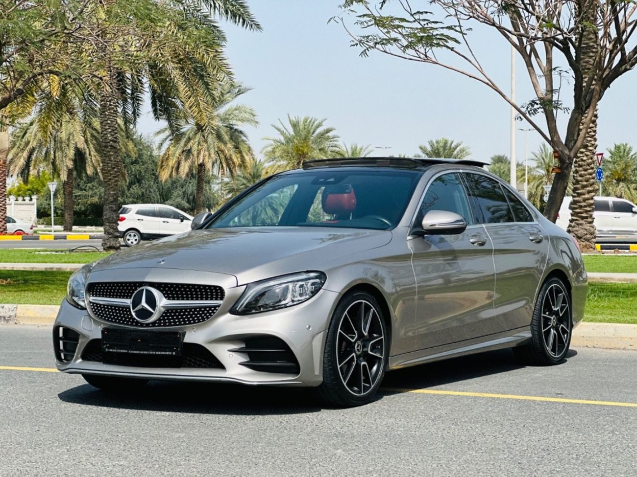Mercedes-Benz C 200 AMG Pack MERCEDES C200 MODEL 2019 GCC SPACE FULL OPTION ORGINAL PAINT