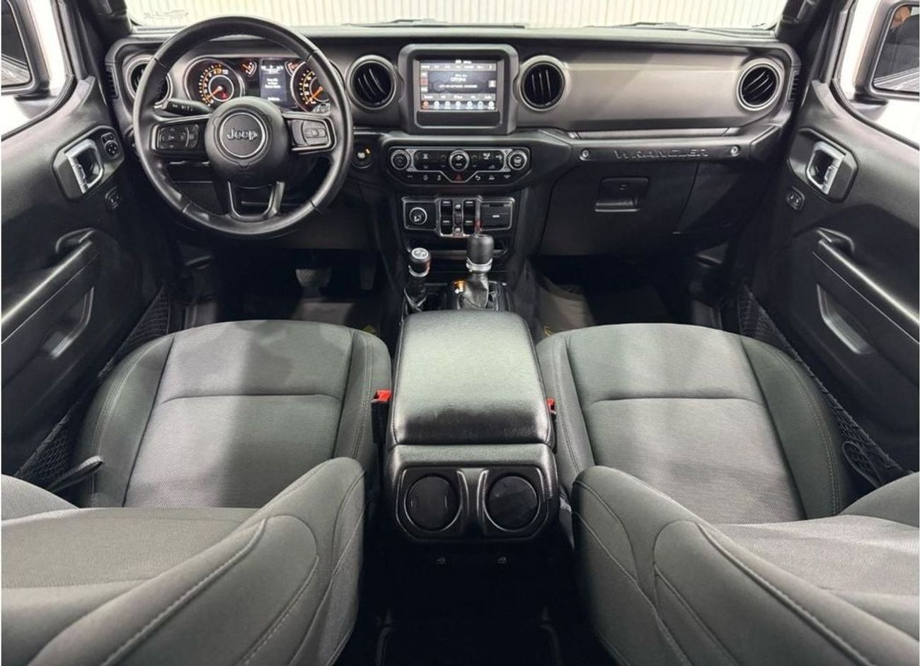 Jeep Wrangler Unlimited Sport 3.6L A/T