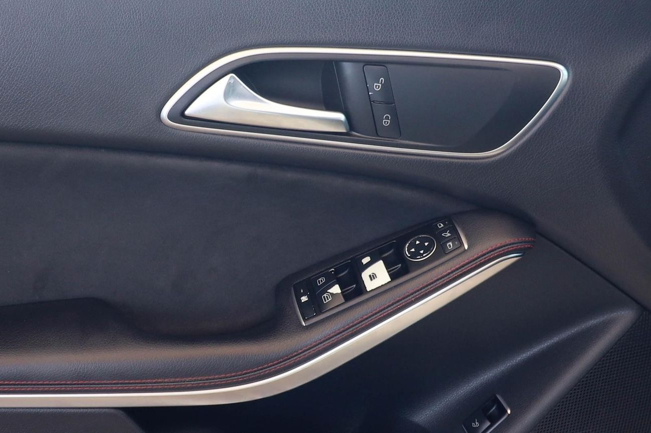 Mercedes-Benz CLA 250 C117