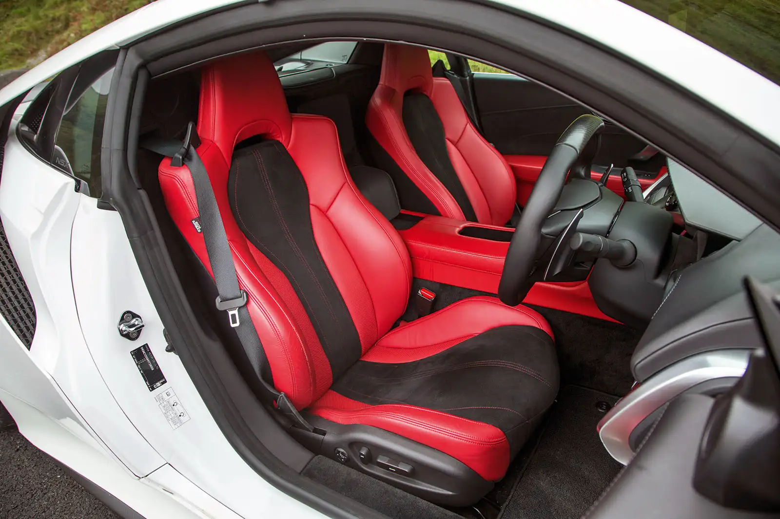 Acura NSX interior - Seats