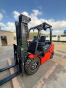 s Linde Diesel Forklift Trucks 3.0 Ton HT30DB-01 MY-2025