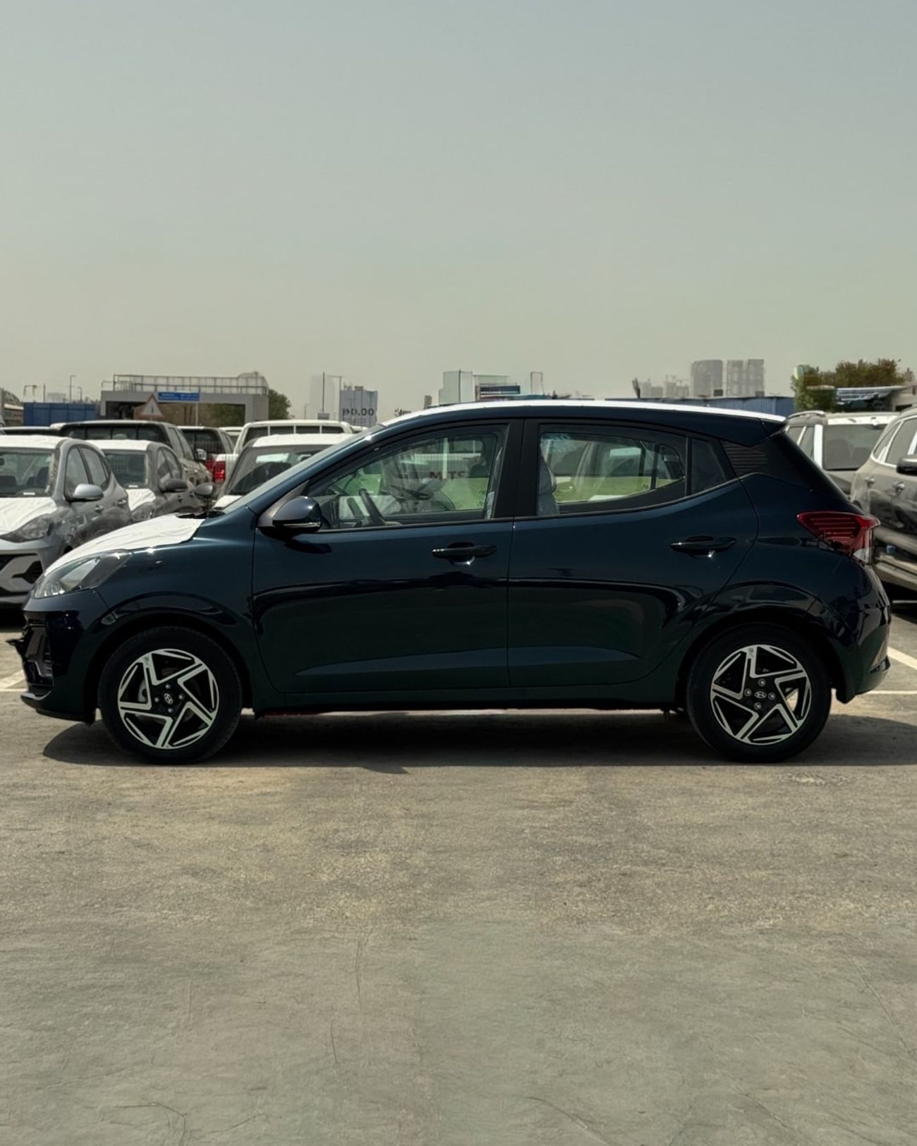 هيونداي جراند i10 GRAND I10 (HATCHBACK ) 1.2L BLUE COLOR - 2026 MODEL
