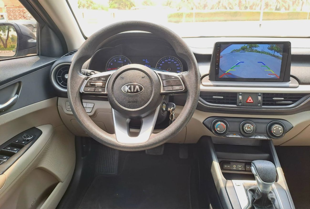 كيا سيراتو LX 1.6L Sedan