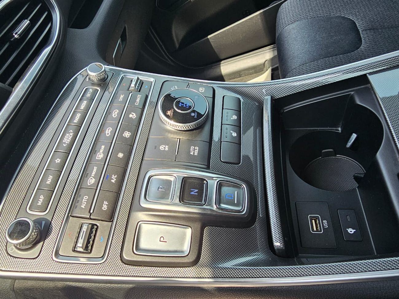 هيونداي سانتا في