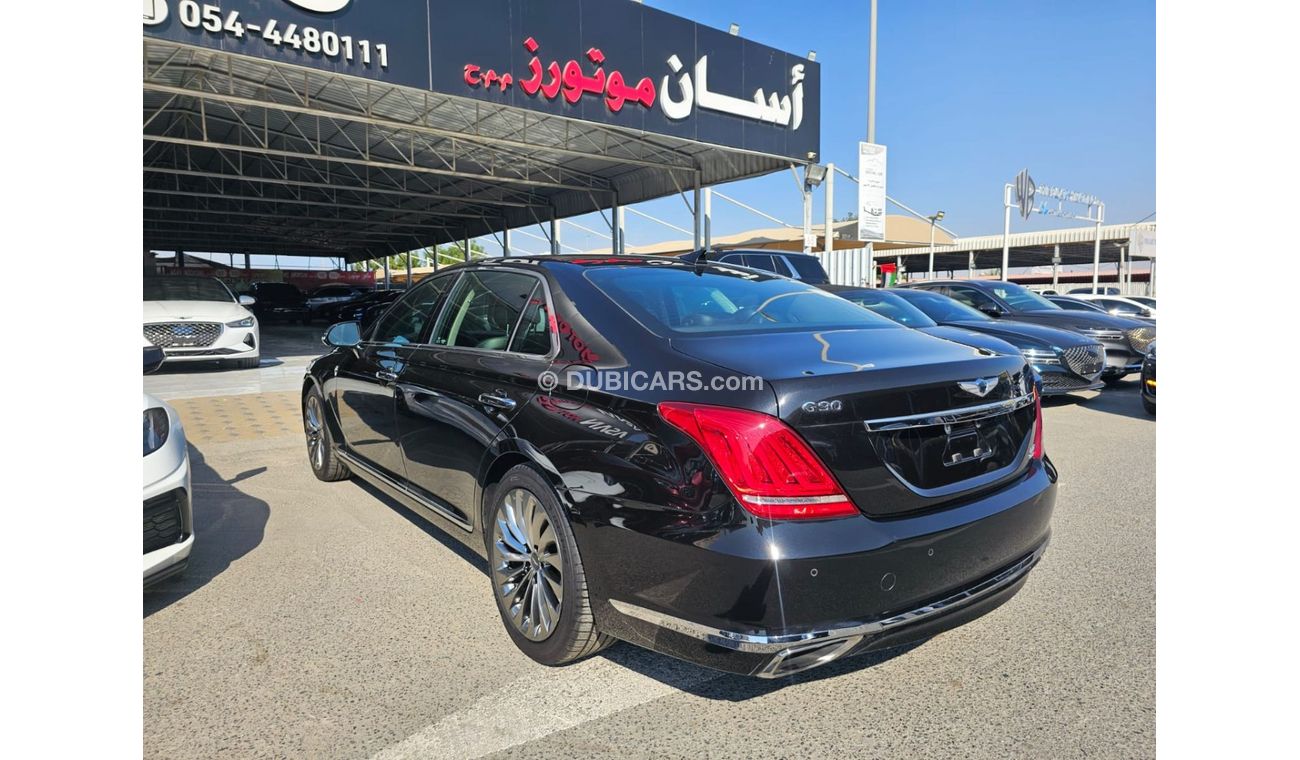 Genesis G90 Platinum