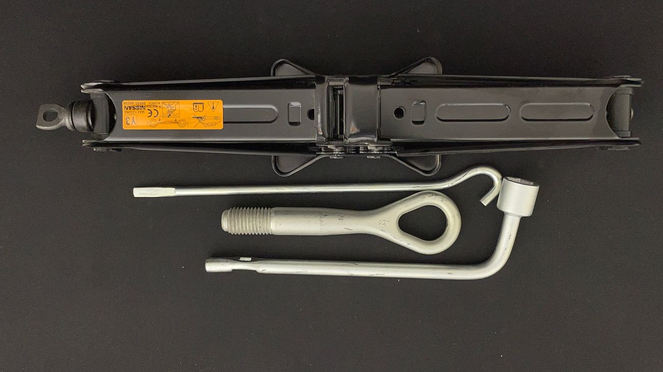 نيسان إكس تريل S 2.5 | بدون دفعة مقدمة | اختبار القيادة في المنزل