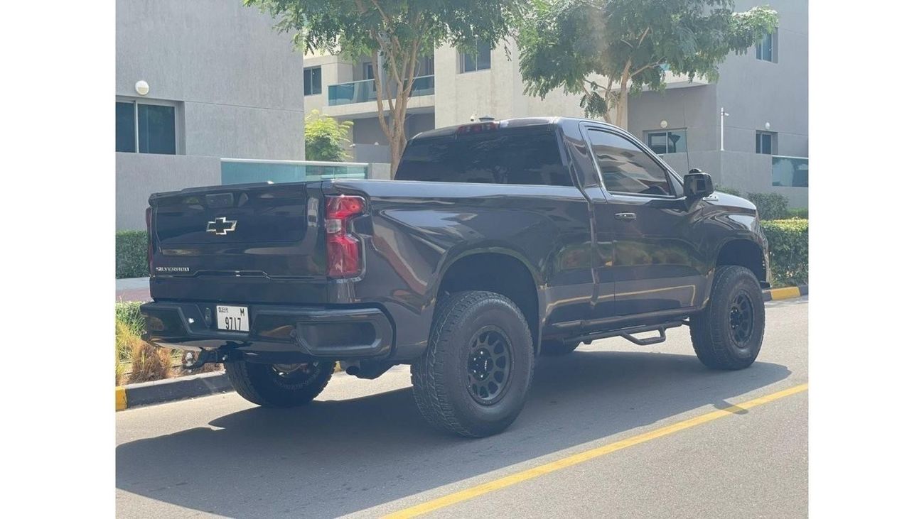 Chevrolet Silverado 2022 Chevrolet Silverado 5.3L V8 - Orignal Z71 - Enhance suspension MBS Leather - 360* CAM -