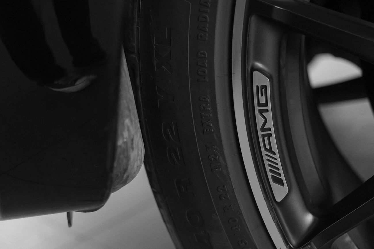 Mercedes-Benz G 63 AMG Std 4.0L