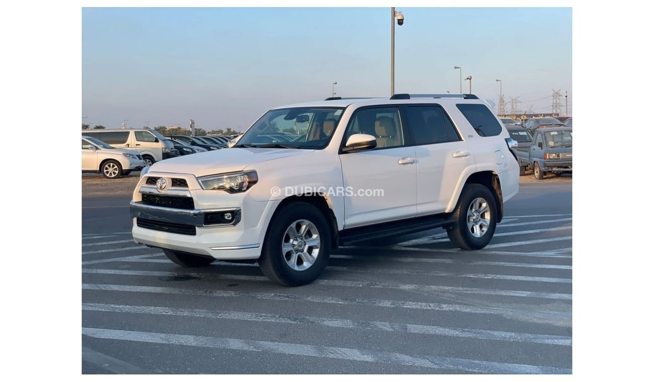 Toyota 4Runner 2022 Toyota 4Runner SR5 Premium 4x4 - - UAE PASS