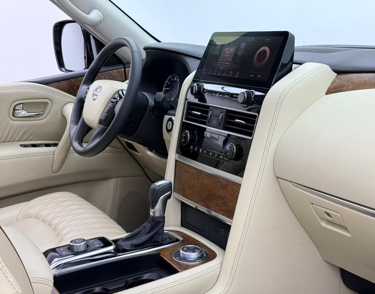 Nissan Patrol 2023 Nissan Patrol SE T2, Nissan Warranty+Service Contract+Full Service History, GCC Specs.