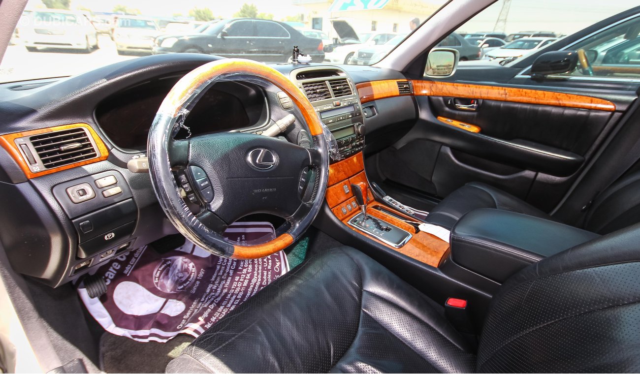 Lexus LS 430