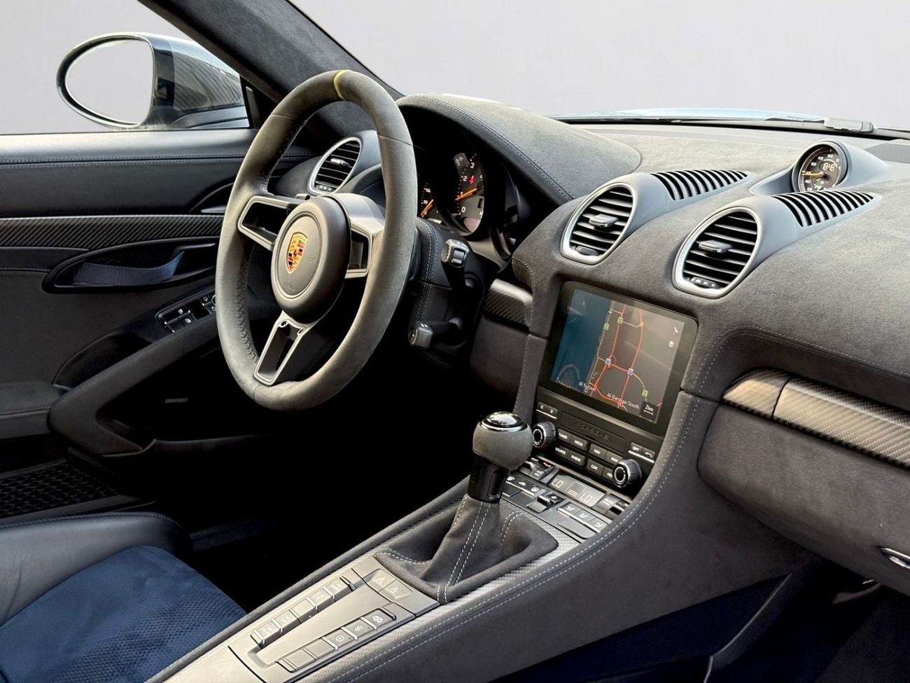 بورش كايمان 718 GT4 RS FULL AGENCY SERVICE & WARRANTY | WEISSACH | 0% DOWN | AED 10,400 P.M