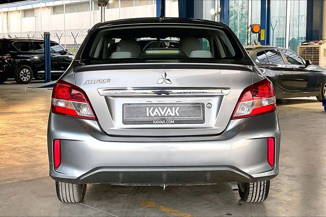 ميتسوبيشي اتراج GLX Full | شامل الضمان | 0 ﺪﻔﻋﺓ ﺃﻮﻟﻯ