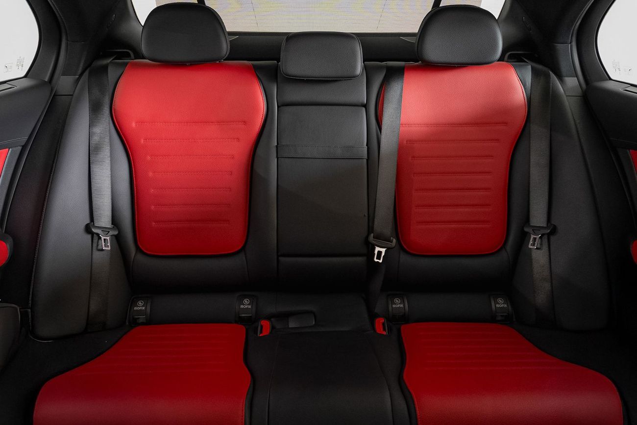 مرسيدس بنز C 200 Premium 2.0L