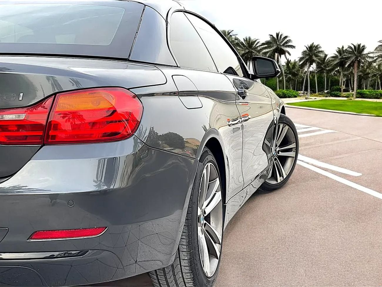 BMW 420i | 420I | HARDTOP | CONVERTIBLE | 2.0L T.C | 4-CYLINDERS | | GCC | LESS DRIVEN
