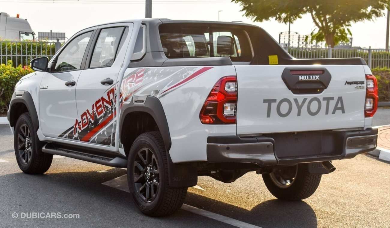 Toyota Hilux ADVENTURE SR5 2.8L M/T