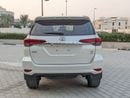 تويوتا فورتونر Toyota Fortuner 2016 LHD petrol engine 2.7 Gcc specs white