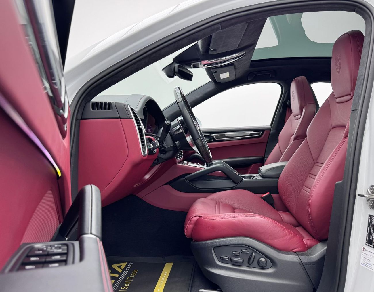 Porsche Cayenne 2023 Porsche Cayenne GTS Coupe, 2026 Porsche Warranty, Porsche Service History, Excellent Condition,