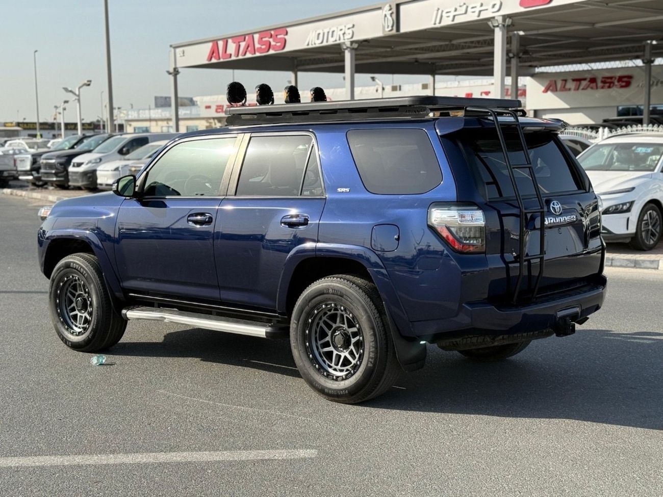 Toyota 4Runner SR5 premium upgrade version