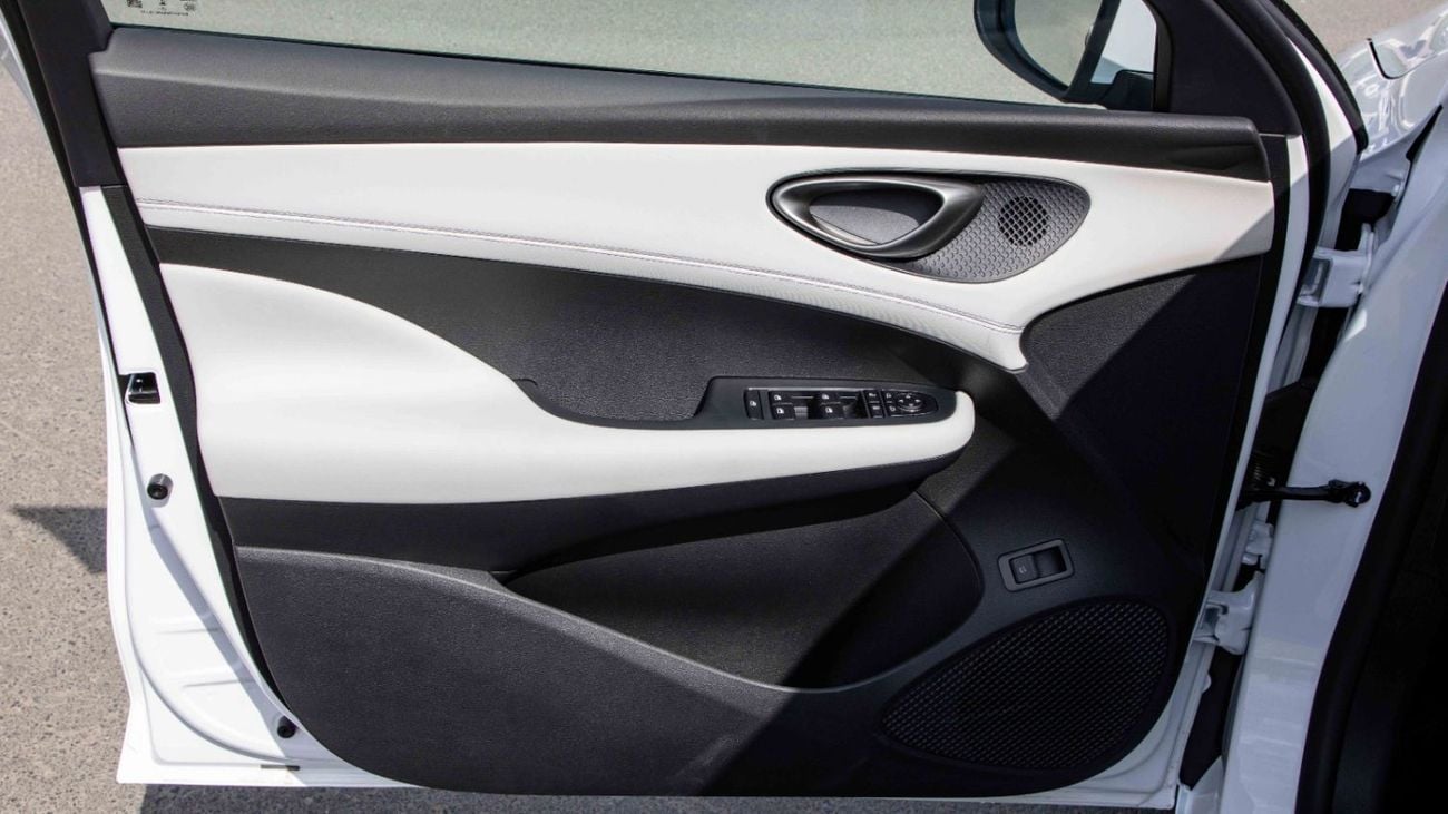 بي واي دي سيل 05 DM-i 128KM LUXURY EDITION | 2025 | For Local Registration +10%