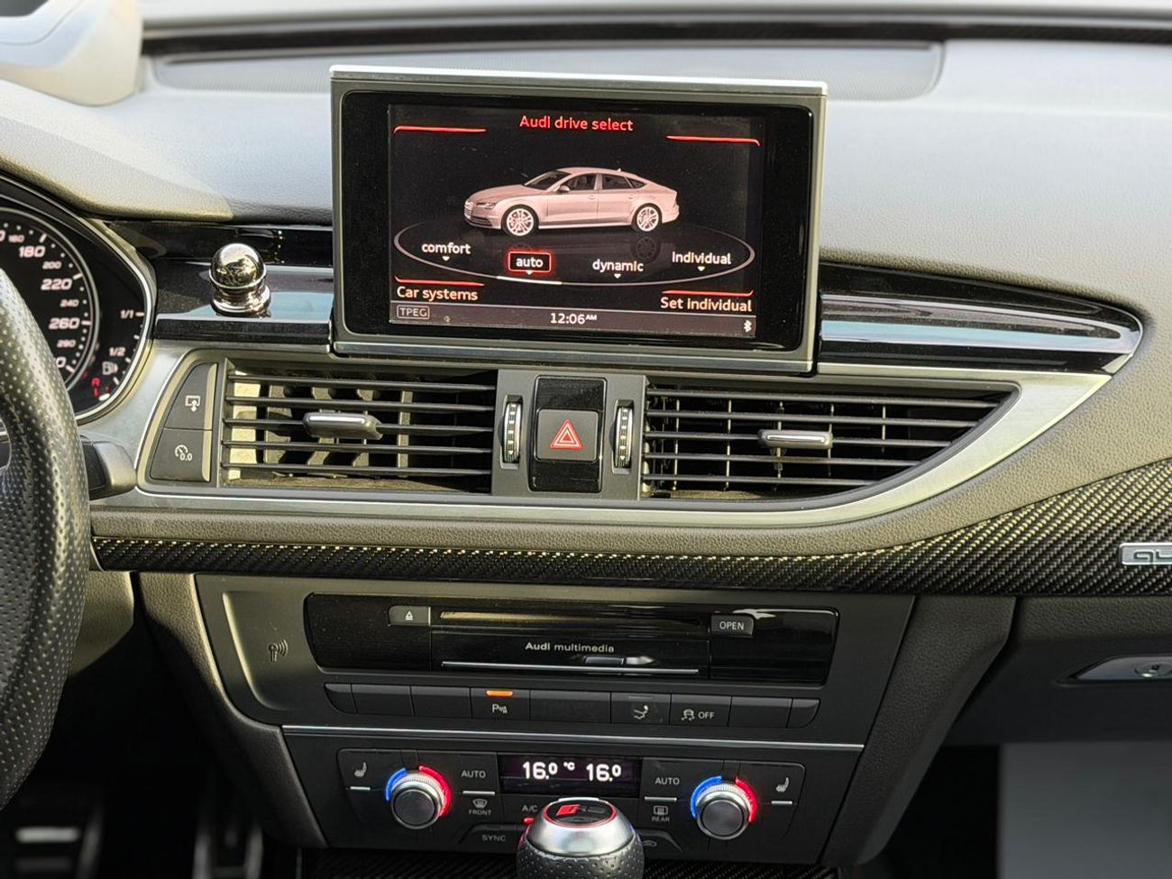 Audi RS7 TFSI quattro 4.0L Audi RS7 Quattro V8 / 2016 / Japanese / Free Accident  / Full Option / Only 97,000