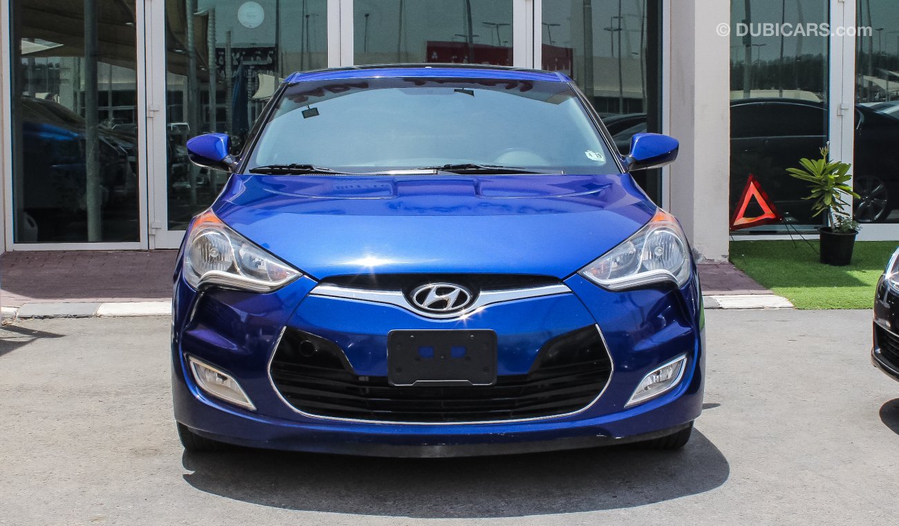 Hyundai Veloster 2014 full options panorama roof DVD camera leather interiors  American specs