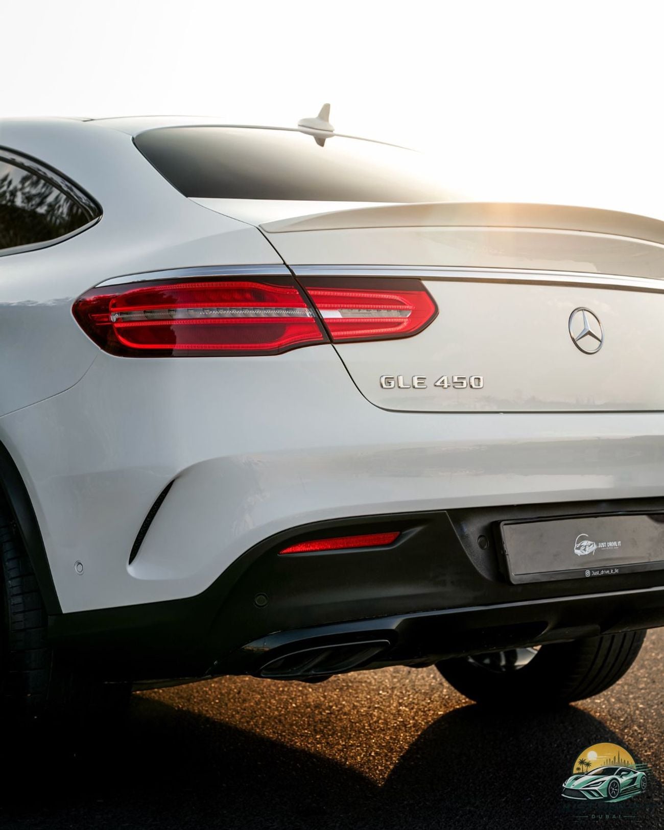 مرسيدس بنز GLE 450 AMG LINE
