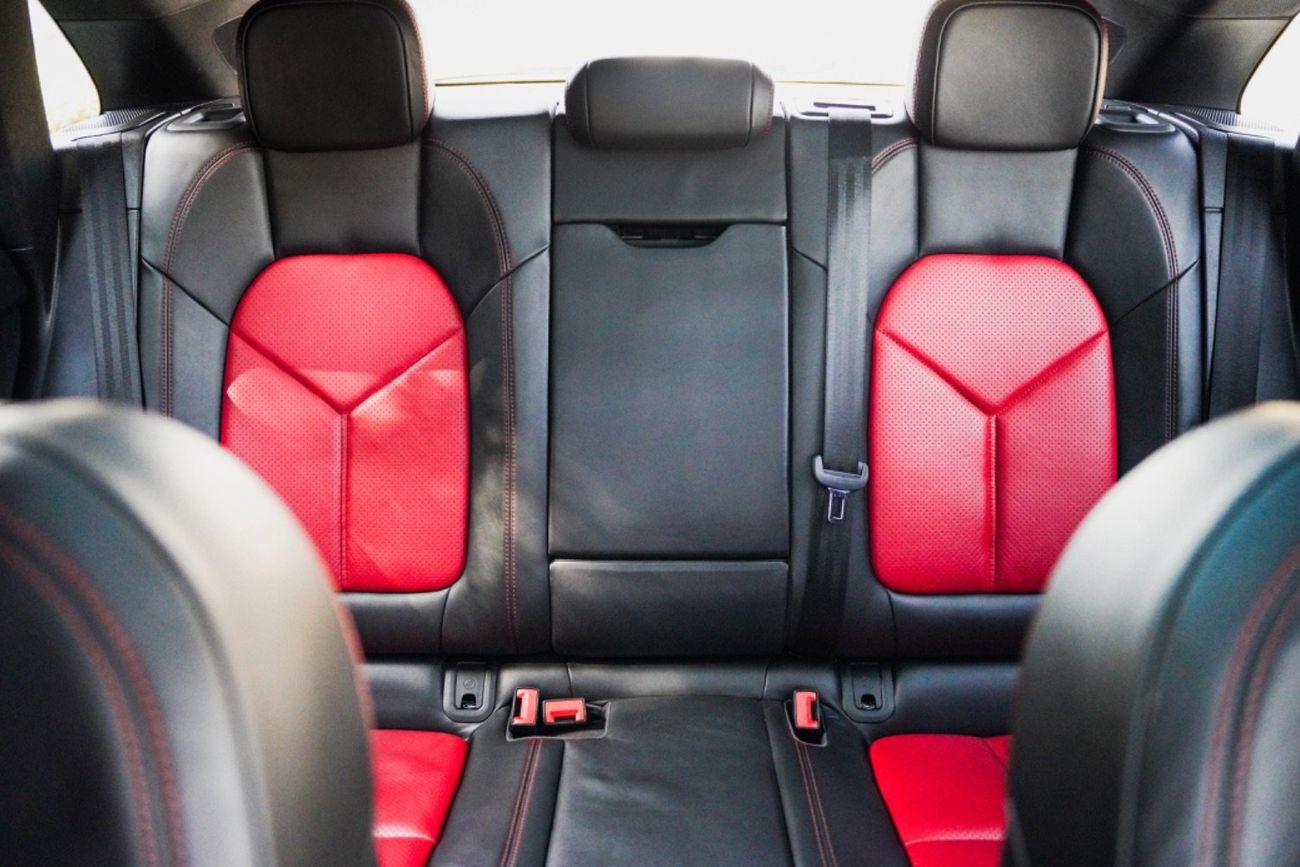 بورش ماكان Std 2.0L (260 HP)