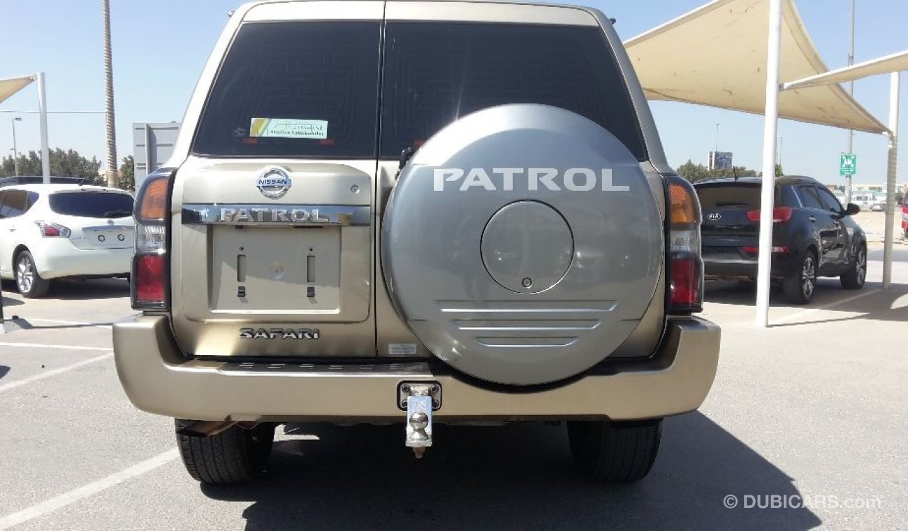 Nissan Patrol Safari