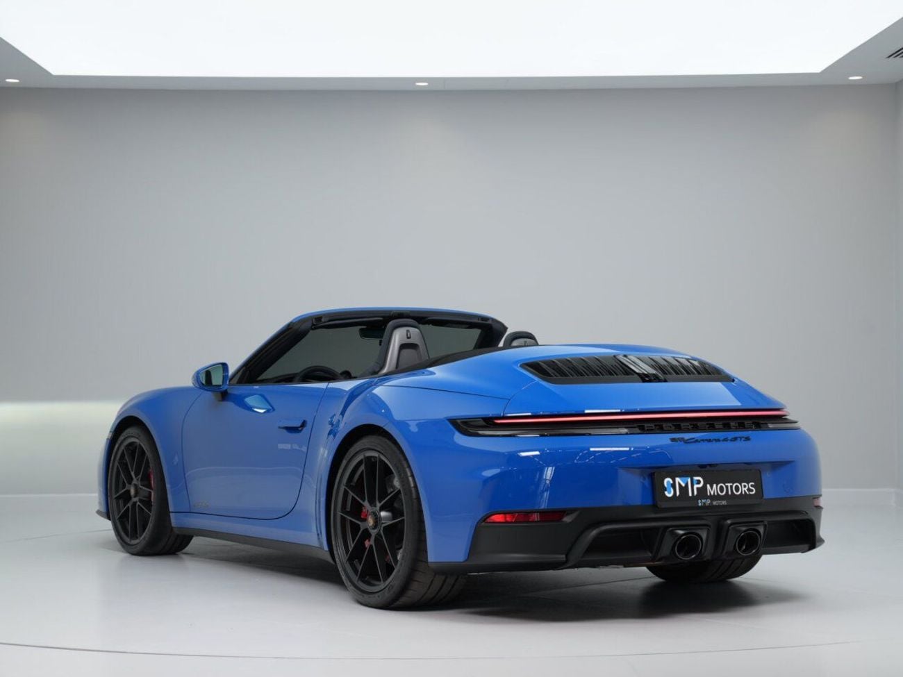 Porsche 911 CARRERA 4GTS