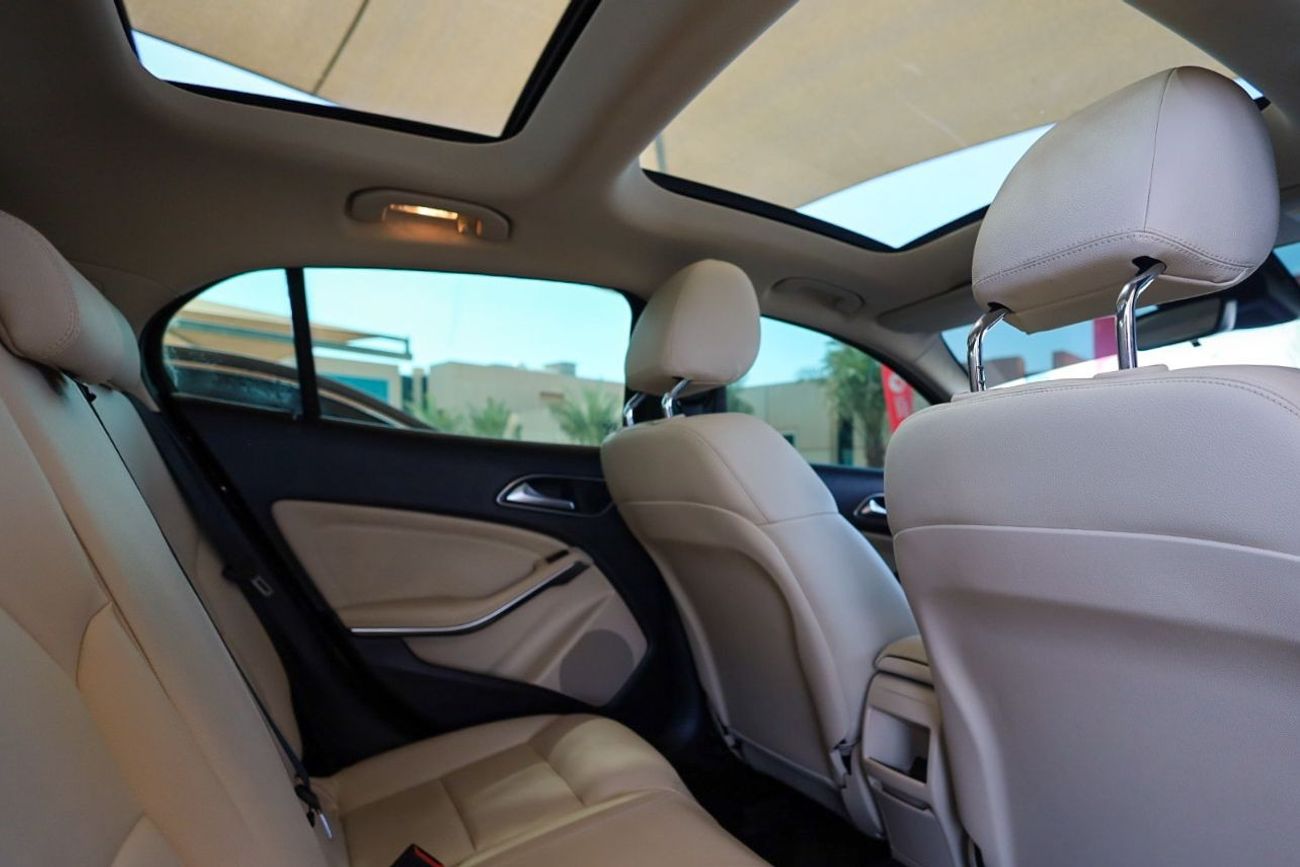 مرسيدس بنز GLA 220 Std