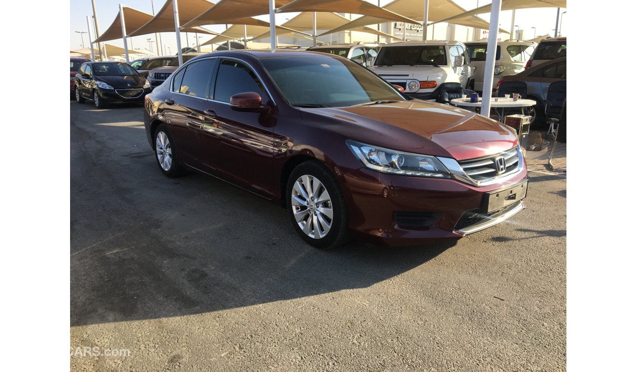 Honda Accord we offer : * Car finance services on banks * Extended warranty * Registration / export services