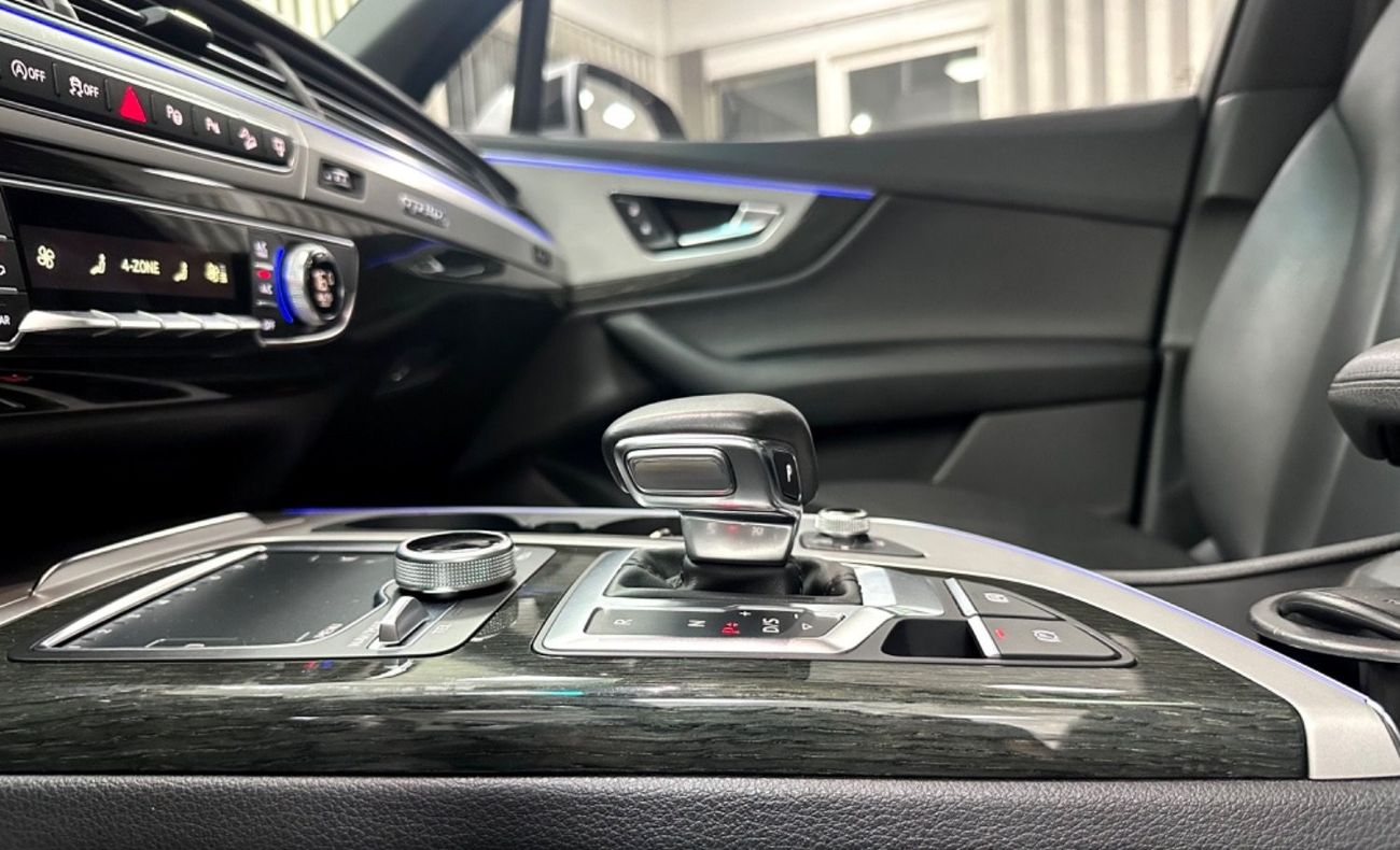 Audi Q7 45 TFSI quattro