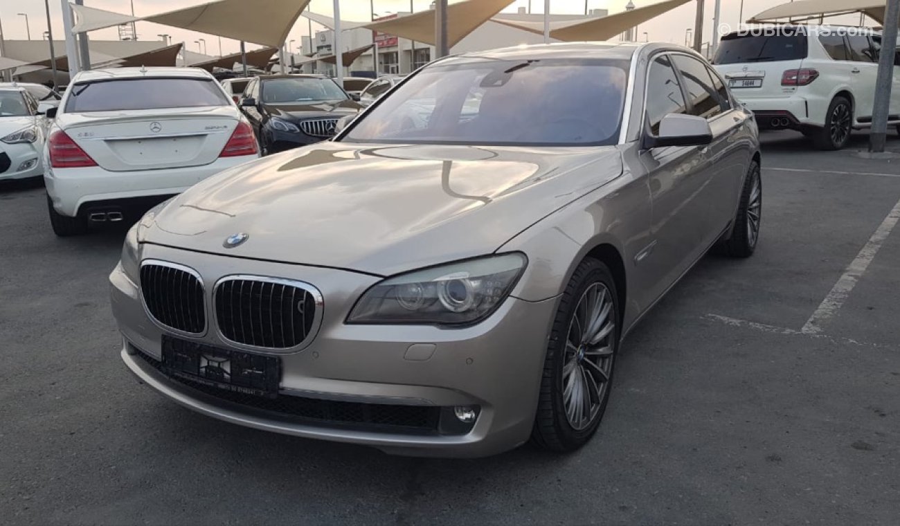 BMW 750Li BMW 750 model 2010 Japan car prefect condition full option low mileage