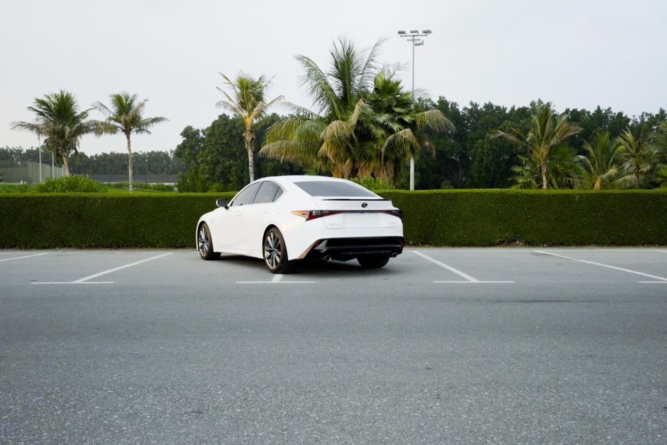 Lexus IS350 3years warranty and2 years service Contact number 0507273386